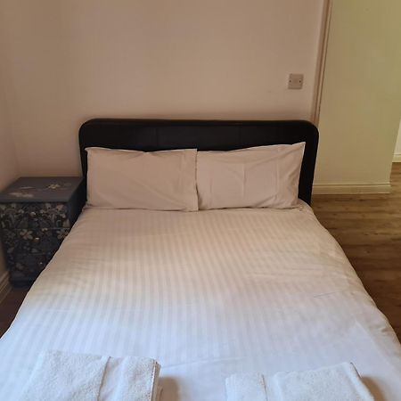 Yarmouth Apartments, Street Permit Parking, Close To Everything, Beach, Pier, Free Wifi Great Yarmouth Ruang foto