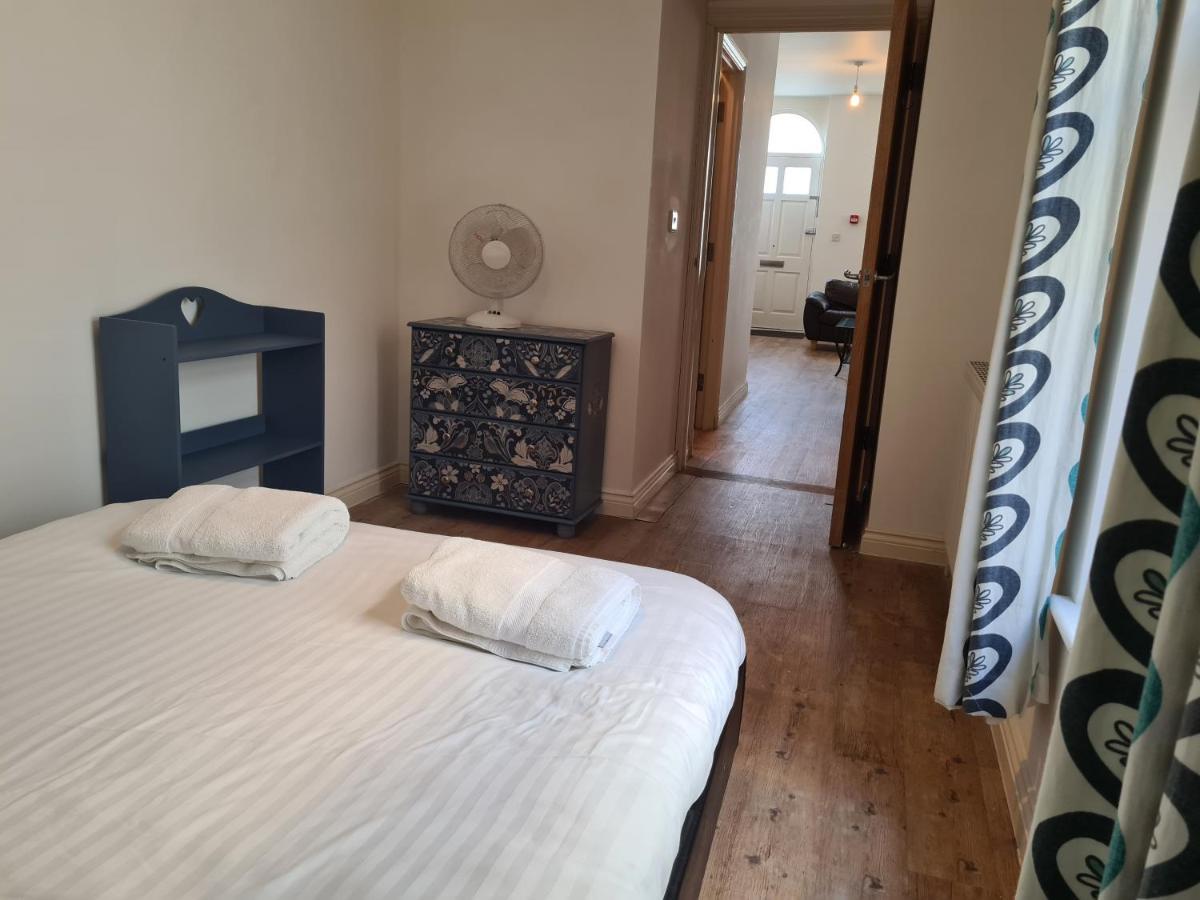 Yarmouth Apartments, Street Permit Parking, Close To Everything, Beach, Pier, Free Wifi Great Yarmouth Bagian luar foto