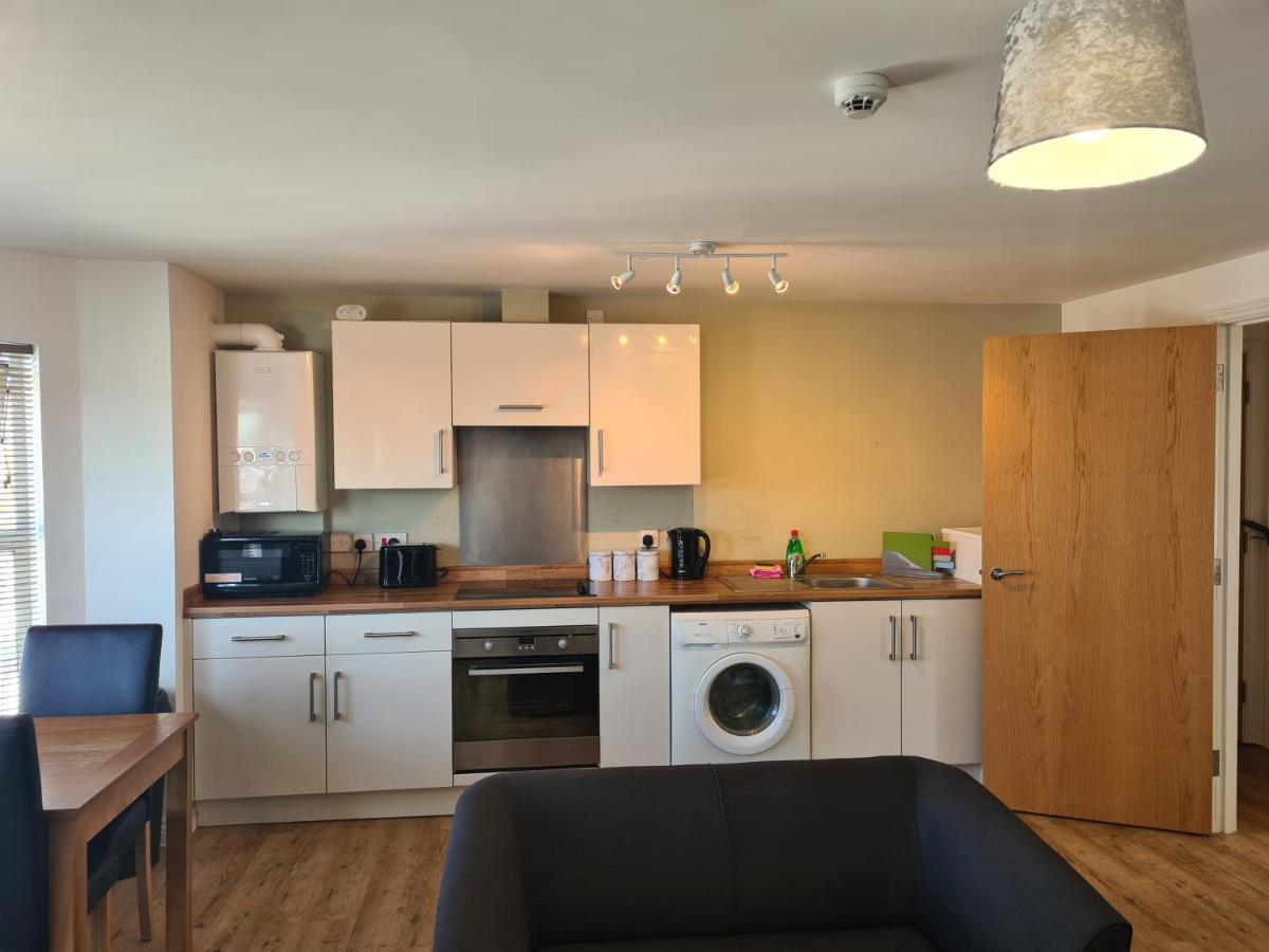 Yarmouth Apartments, Street Permit Parking, Close To Everything, Beach, Pier, Free Wifi Great Yarmouth Bagian luar foto