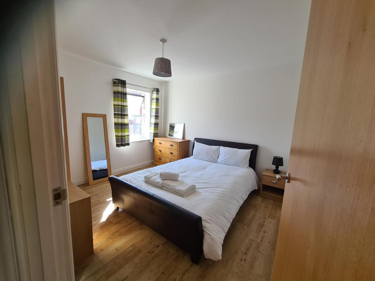 Yarmouth Apartments, Street Permit Parking, Close To Everything, Beach, Pier, Free Wifi Great Yarmouth Bagian luar foto