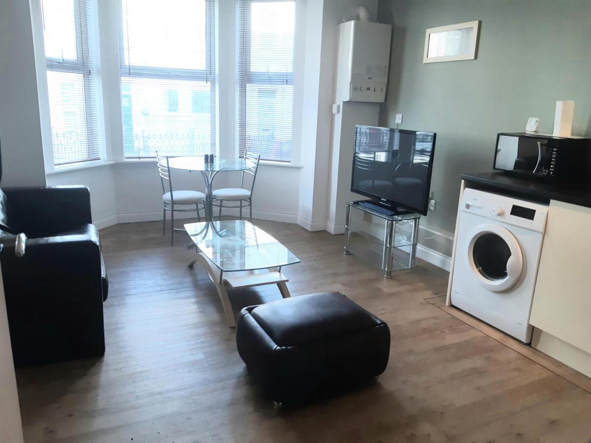 Yarmouth Apartments, Street Permit Parking, Close To Everything, Beach, Pier, Free Wifi Great Yarmouth Ruang foto
